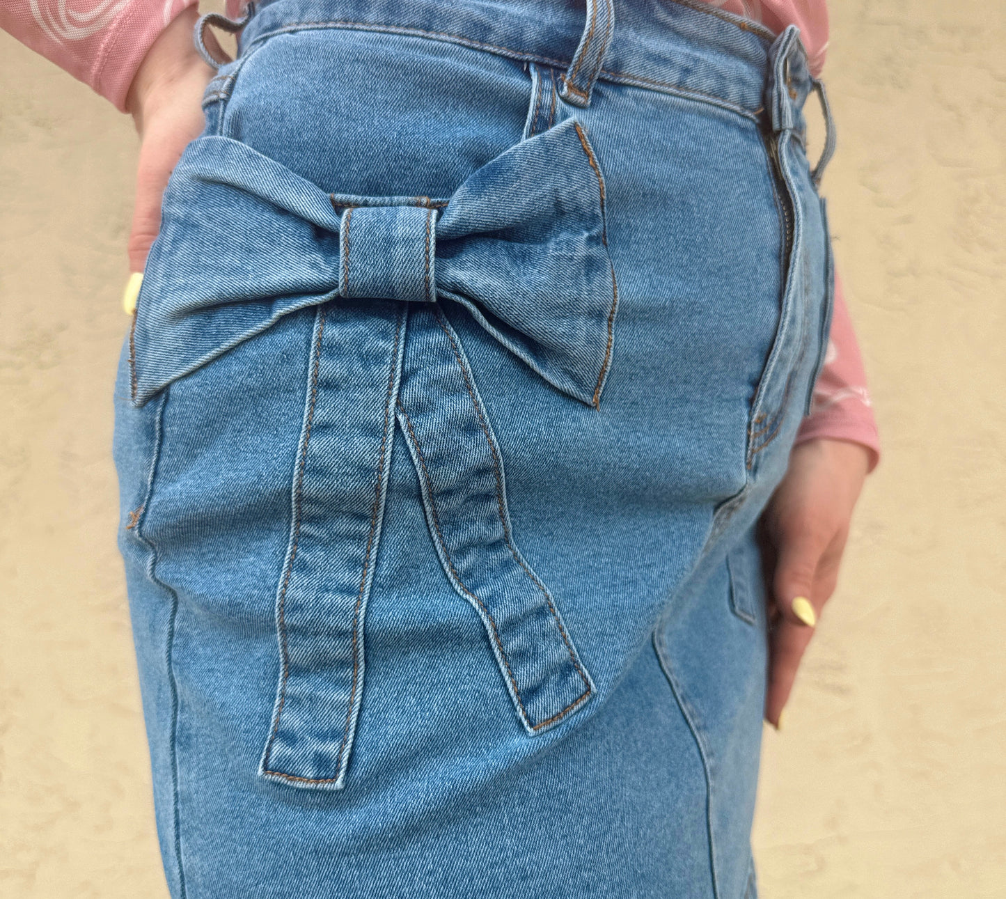 Bowknot Details High Waist Denim Skirt