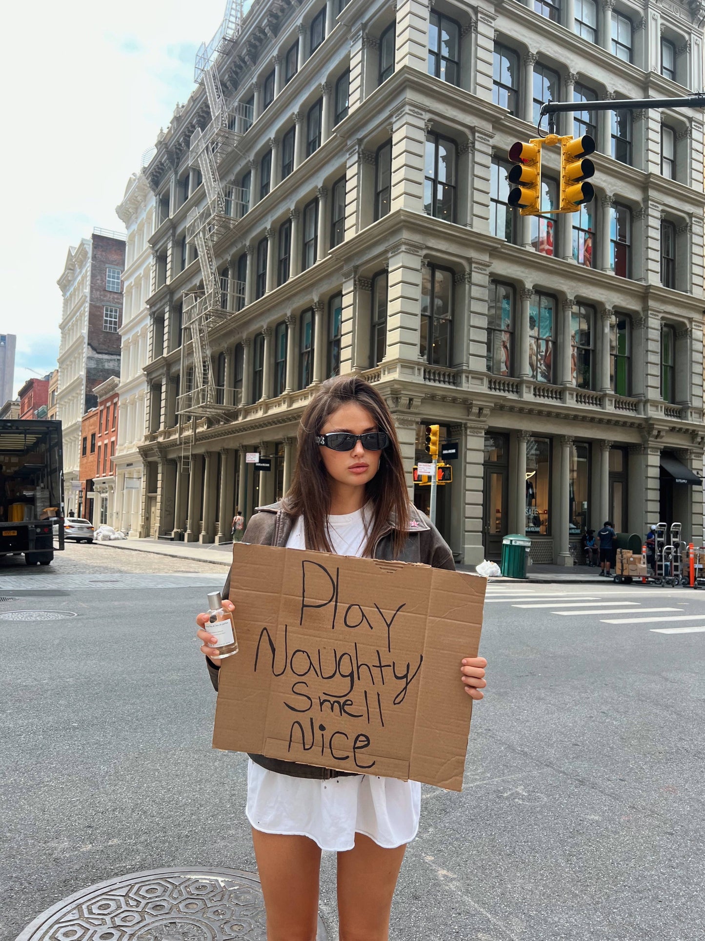 Twist Season No. 59 Inspired by C.H. Good Girl Perfume