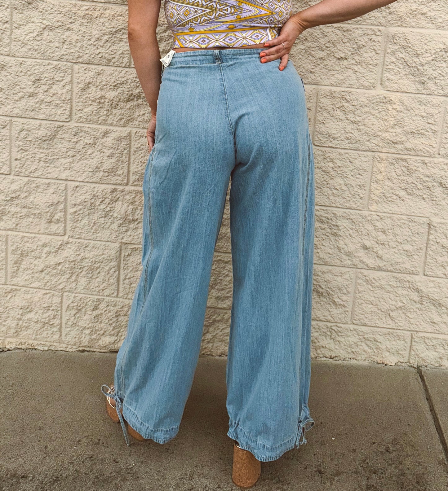 LIGHT SOFT COTTON DENIM LOTUS JEAN