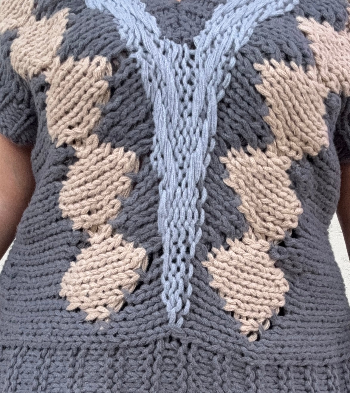 V-NECK CHINKY KNIT SWEATER VEST TUNIC