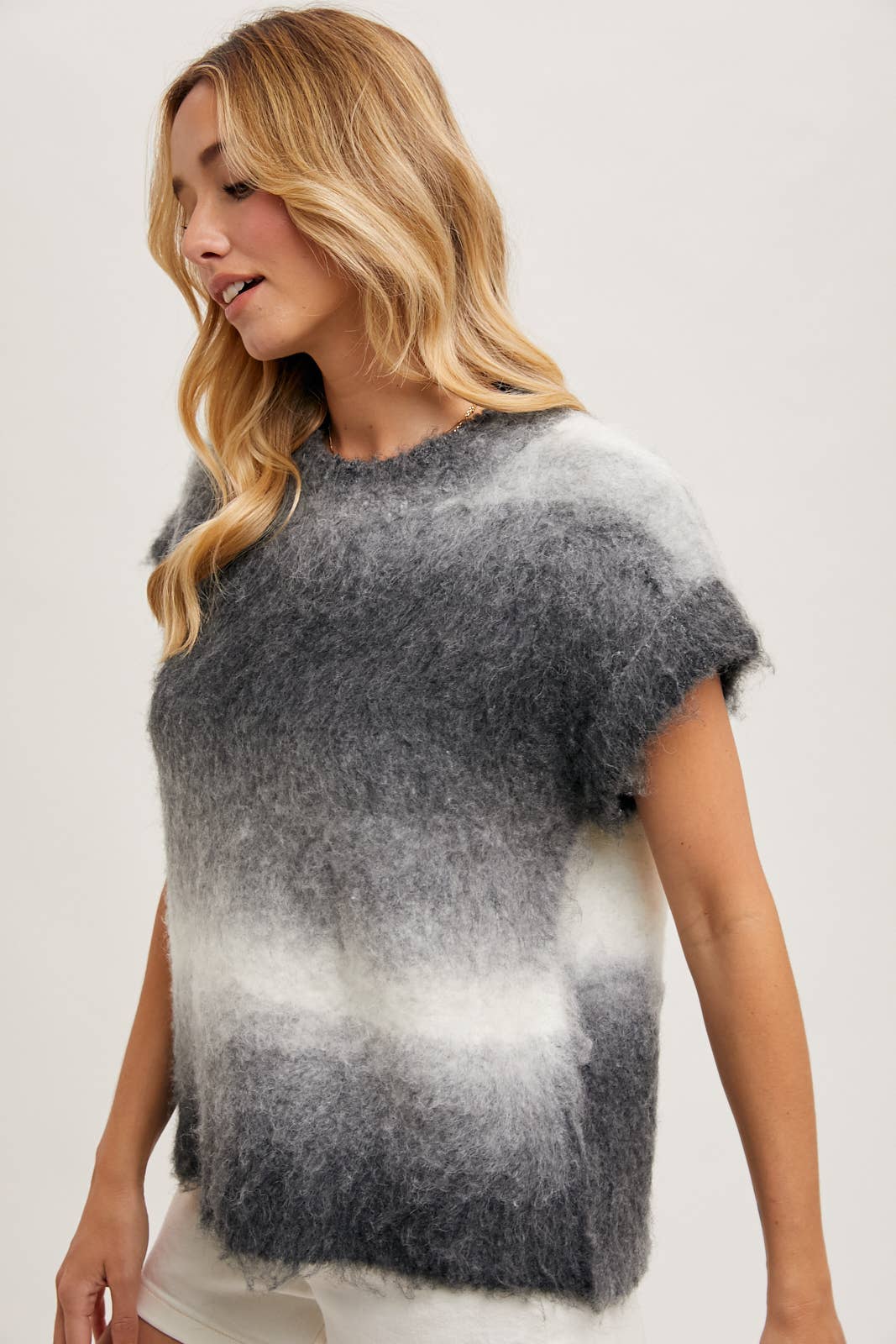 OBRE KNIT SWEATER VEST